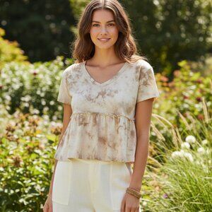 NEW So Beige Cream M Tie Dye Peplum Tee Top Swing Cottage Casual Coastal Retro